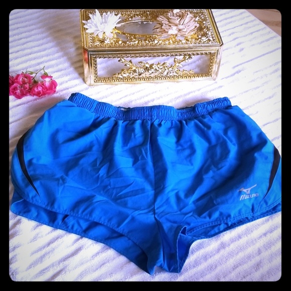 mizuno workout shorts